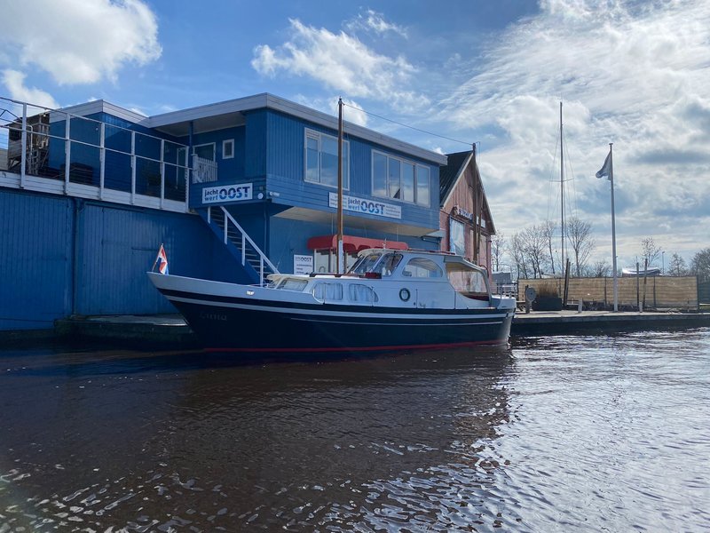 For sale: Oostvaarder 900AK 