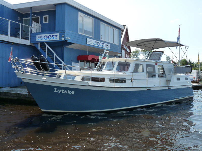 For sale: Vliet Kruiser 1140 AK 